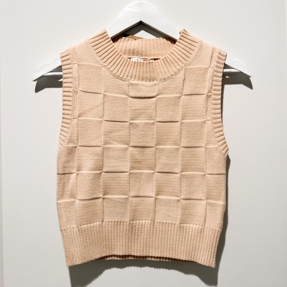Sage Tops - Sage the label suddenly I see vest NWT